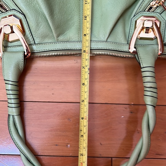 B. Makowsky Bag - Picture 9 of 10